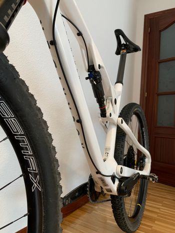 Gebrauchtes ROCKRIDER RACE 900S 2024 Mountainbike, Weiß — Bild 6 von 9