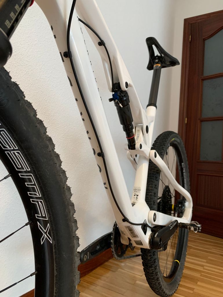 Gebrauchtes ROCKRIDER RACE 900S 2024 Mountainbike, Weiß — Bild 6 von 9