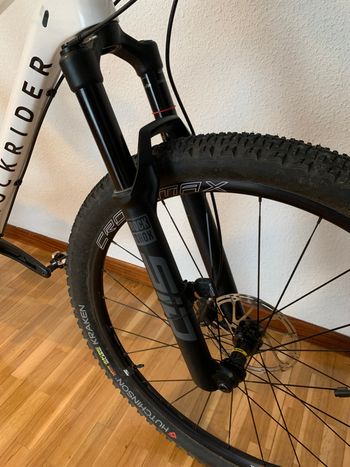 Gebrauchtes ROCKRIDER RACE 900S 2024 Mountainbike, Weiß — Bild 3 von 9