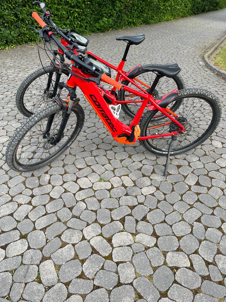Corratec E-Power X Vert CX6 Ltd. Gent 2021 Mountainbike usato, Rosso — immagine 10 di 10