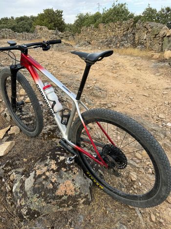 Used Cannondale F-si SRAM GX Eagle AXS (T-Type) 2024 Mountainbike, Rojo — image 4 of 12