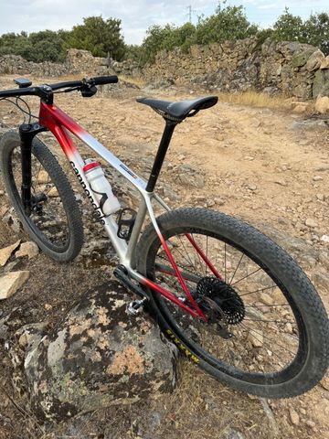 Cannondale F-si SRAM GX Eagle AXS (T-Type) 2024 Mountainbike usato, Rosso — immagine 6 di 12