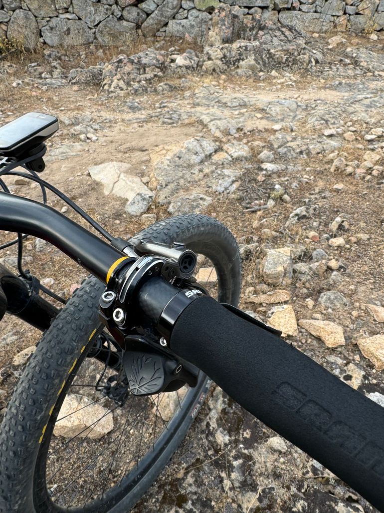 Cannondale F-si SRAM GX Eagle AXS (T-Type) 2024 Mountainbike usato, Rosso — immagine 10 di 12