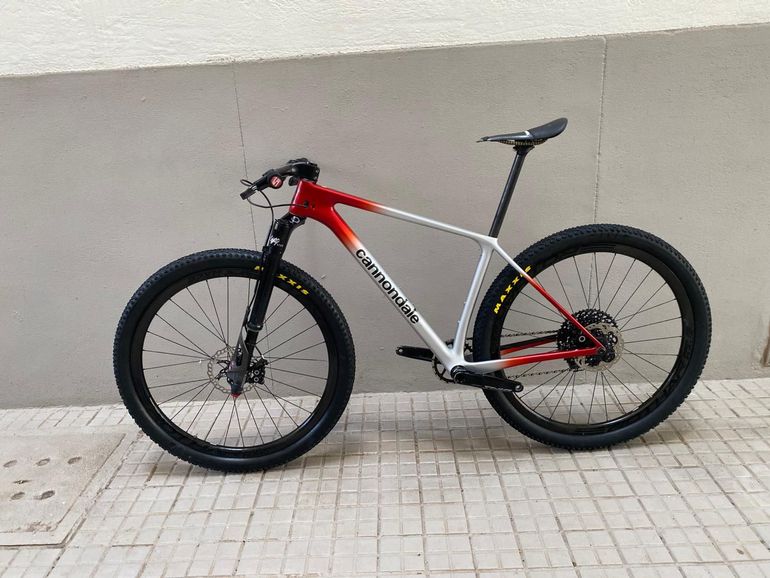 Used Cannondale F-si SRAM GX Eagle AXS (T-Type) 2024 Mountainbike, Rojo — image 1 of 12