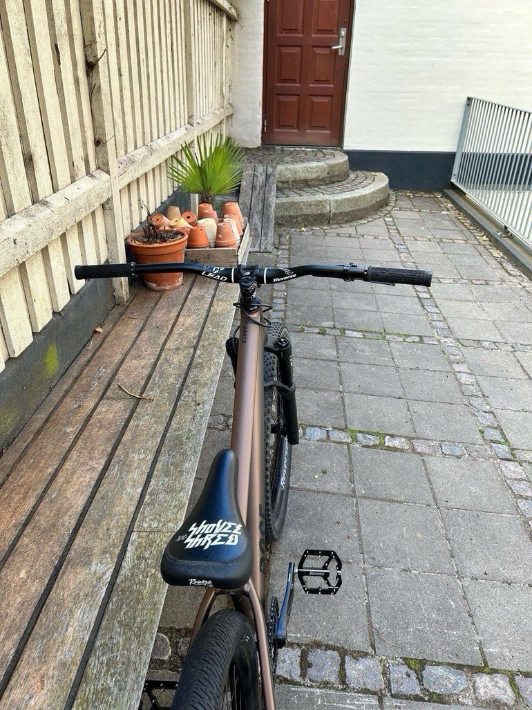 Used Rose The Bruce 1 2024 2024 Mountainbike — image 5 of 8