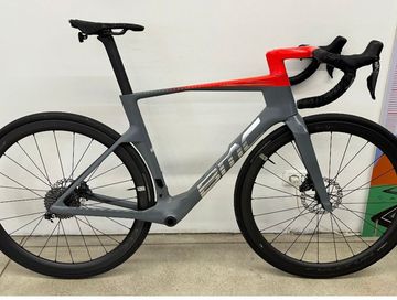Tweedehands BMC Teammachine R 01 THREE 2024 Frameset 2024 Road & Gravel — afbeelding 3 van 7