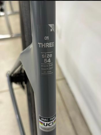 BMC Teammachine R 01 THREE 2024 Frameset 2024 Road & Gravel usato, Nero — immagine 2 di 7
