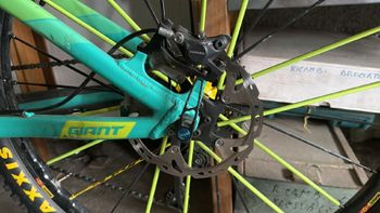 Giant Reign Advanced 27.5 1 2016 2016 Mountainbike usato, Verde — immagine 10 di 11