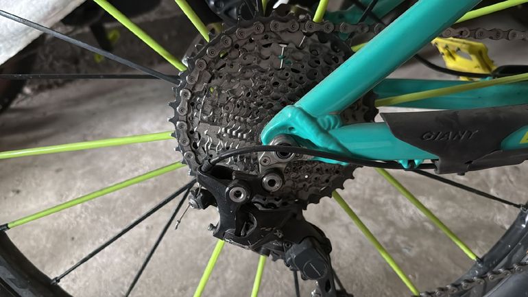 Giant Reign Advanced 27.5 1 2016 2016 Mountainbike usato, Verde — immagine 8 di 11