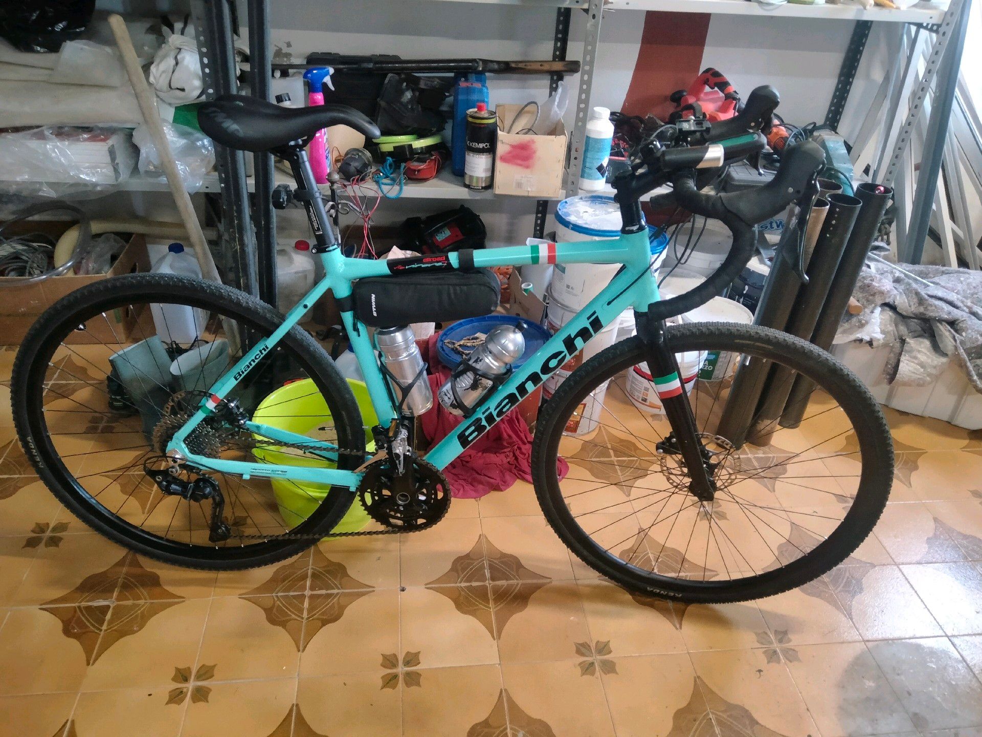 Bianchi VIA NIRONE 7 ALLROAD グラベルロード Bianchi VIA NIRONE 7 ALLROAD グラベルロード