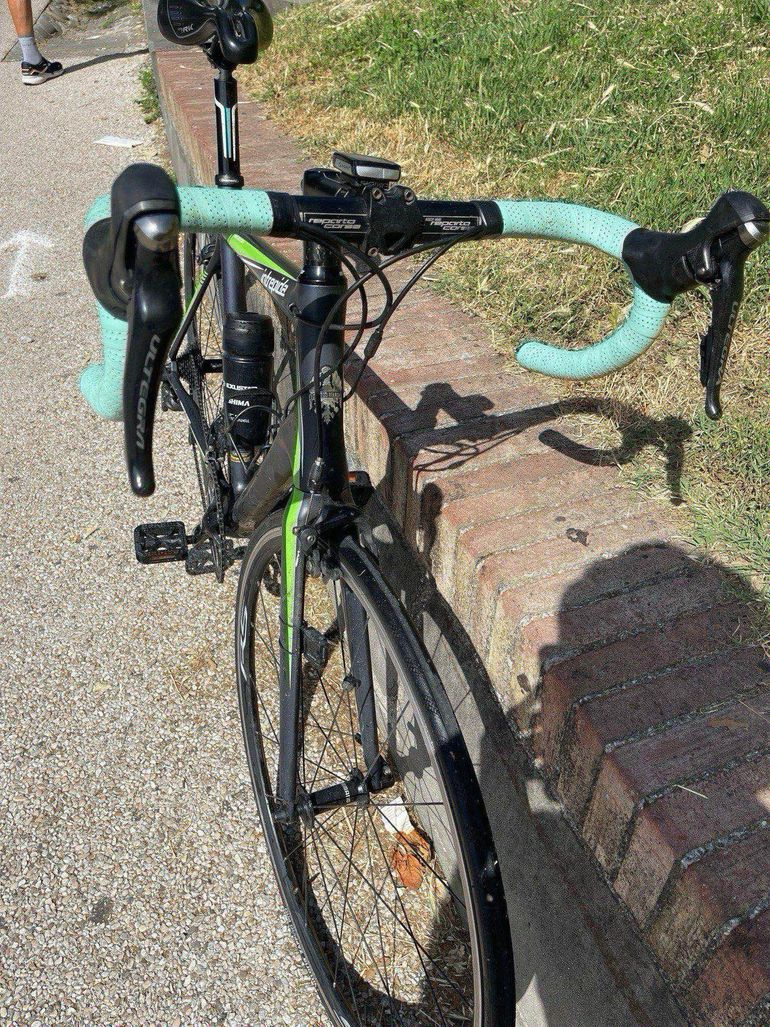 Gebrauchtes Bianchi Intrepida Shimano Ultegra 2018 Road & Gravel, Hellgrau — Bild 3 von 4