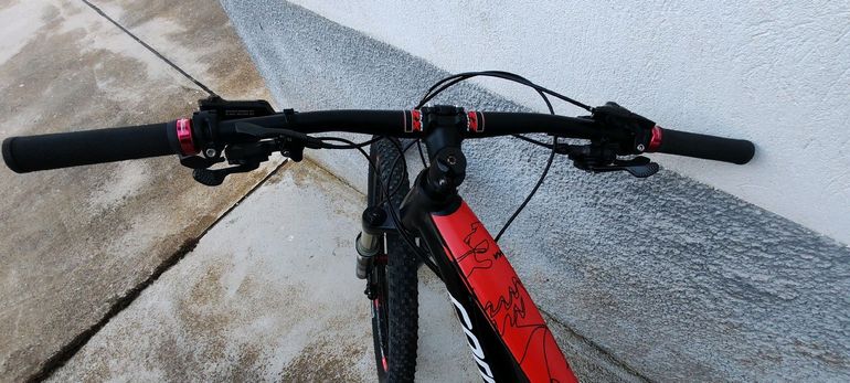 Corratec Inside Link 10 Hz 140 2022 Mountainbike usato, Rosso — immagine 11 di 13
