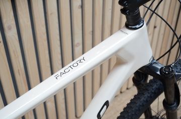 Used Megamo FACTORY 15 2024 2024 Mountainbike, White, 29 — image 5 of 6