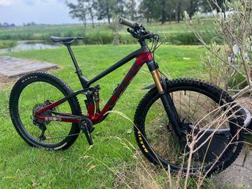 Trek Fuel EX 9.9 XTR 2021 2021 Mountainbike usato, Rosso — immagine 14 di 22