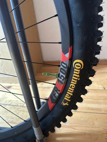 Used Specialized Demo Race 2023 2023 Mountainbike, Black, 29 — image 4 of 5