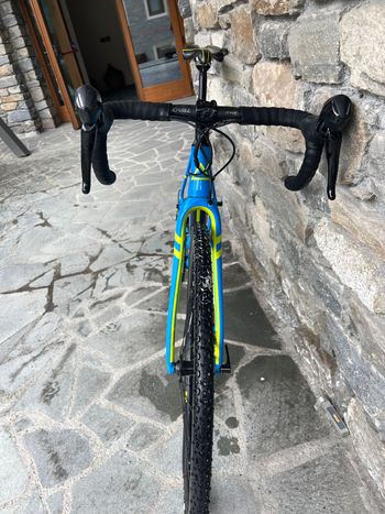 Used Fuji CROSS 2019 Road & Gravel, Blue — image 5 of 7