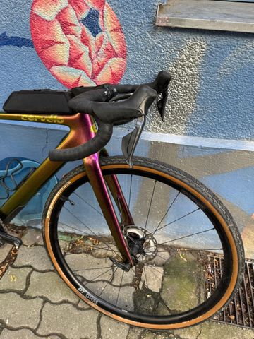 Used Cervélo Aspero Shimano Ultegra Di2 2023 Road & Gravel, Purple — image 3 of 9