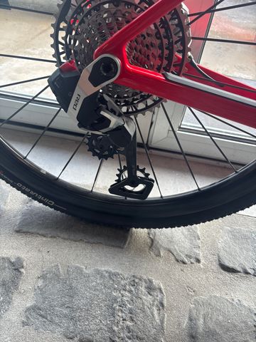 Used BMC Kaius 01 ONE 2024 2024 Road & Gravel, Red — image 4 of 4