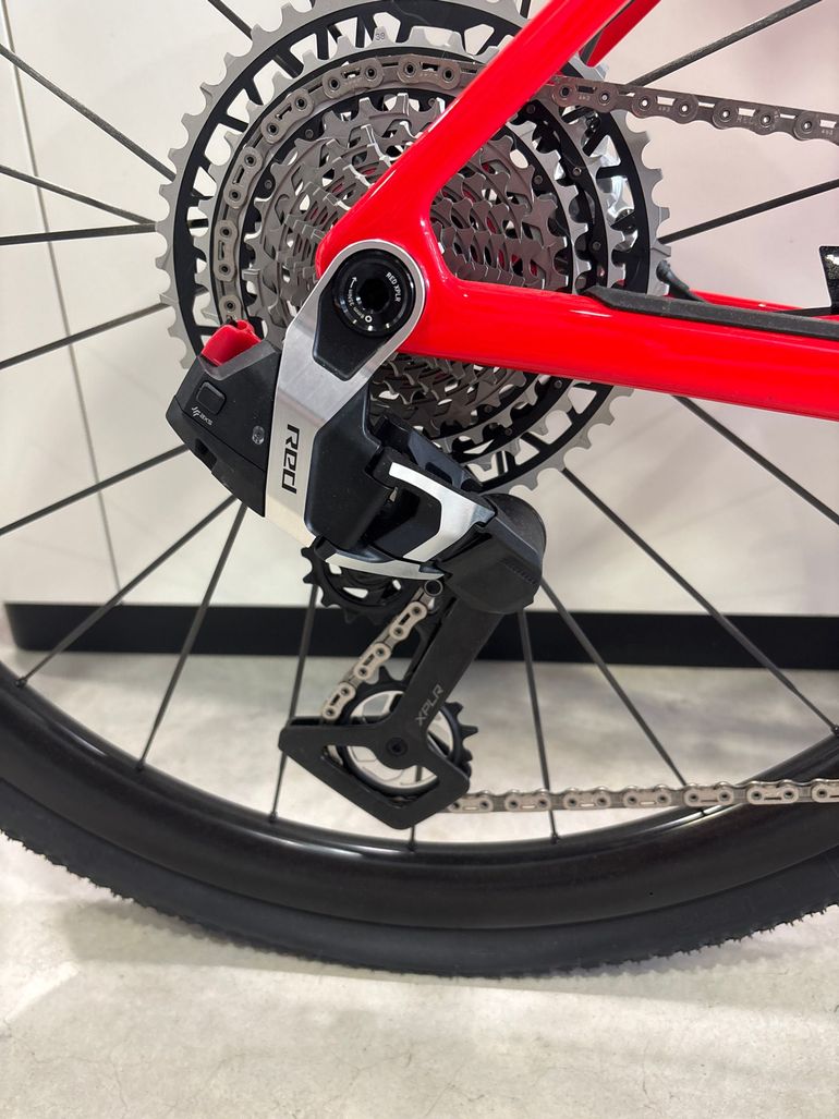 Używany BMC Kaius 01 ONE 2024 2024 Road & Gravel — zdjęcie 5 z 9