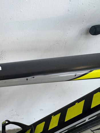 Used Scott Addict 10 2017 2017 Road & Gravel, Light Gray — image 8 of 10