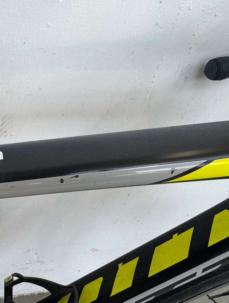 Used Scott Addict 10 2017 2017 Road & Gravel, Light Gray — image 8 of 10