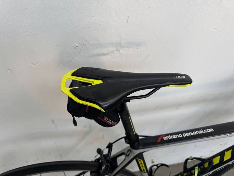 Used Scott Addict 10 2017 2017 Road & Gravel, Light Gray — image 9 of 10
