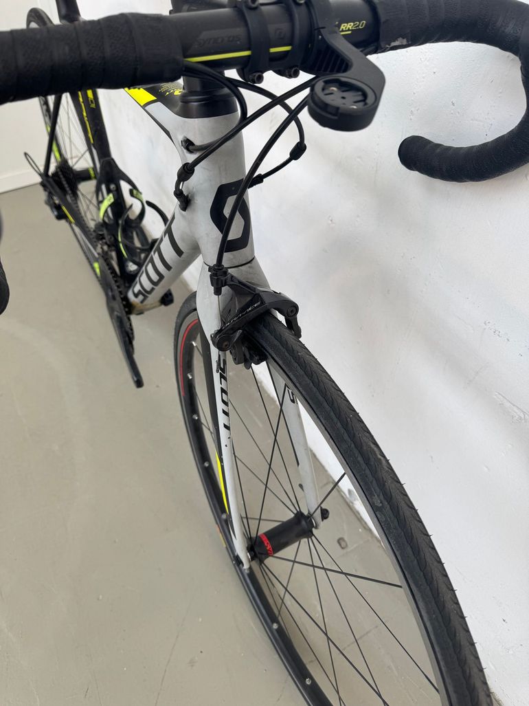 Used Scott Addict 10 2017 2017 Road & Gravel, Light Gray — image 10 of 10