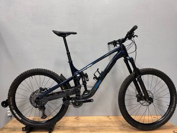 Used Trek Slash 8 Gen 6 2025 2025 MTB