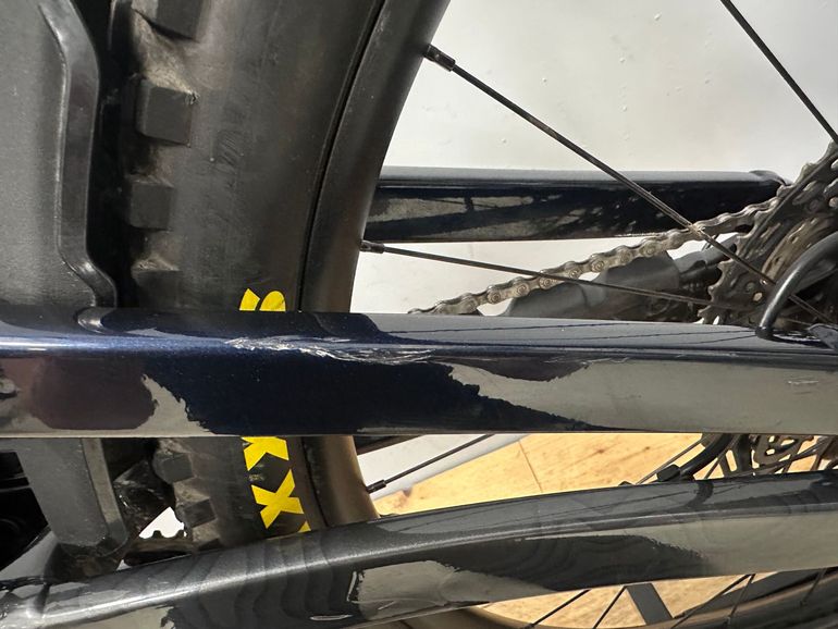 Used Trek Slash 8 Gen 6 2025 2025 Mountainbike, Blue, 27.5, 29 — image 28 of 33