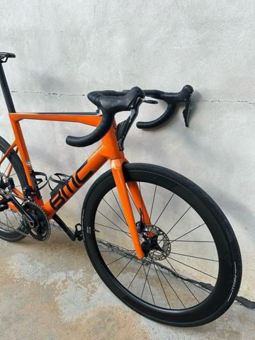 Used BMC Teammachine Shimano Ultegra Di2 2020 Road & Gravel, Orange — image 8 of 8