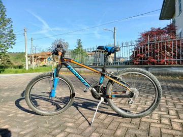 Gebrauchtes Torpado Jaguaro 24 " Alluminio 2022 Mountainbike, Orange — Bild 1 von 5