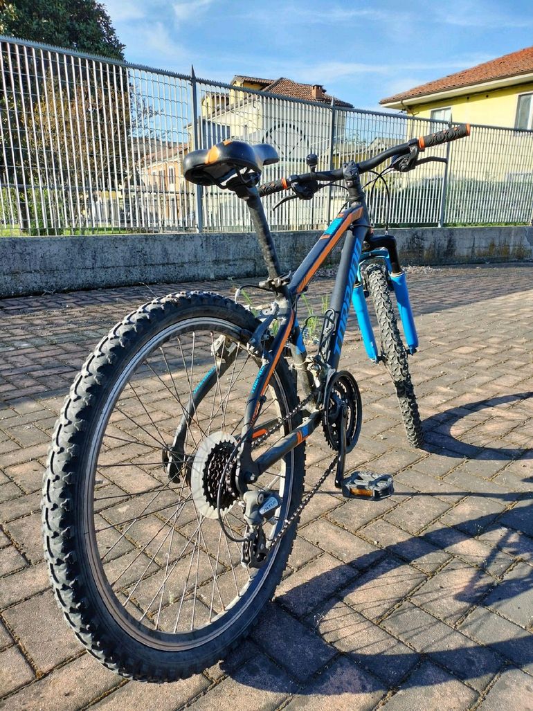 Gebrauchtes Torpado Jaguaro 24 " Alluminio 2022 Mountainbike, Orange — Bild 3 von 5