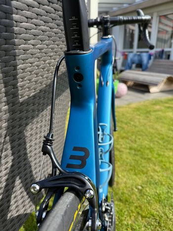 Used Basso Venta Rim Centaur 2022 Road & Gravel, Blue — image 7 of 10