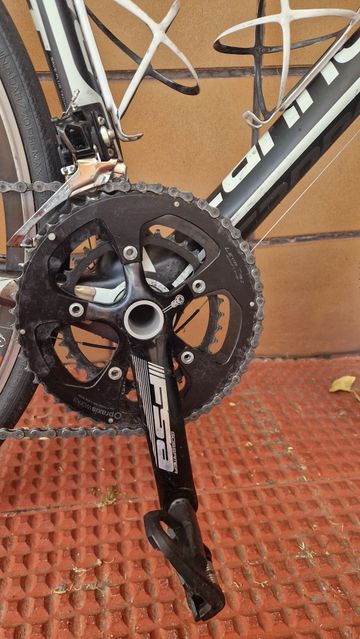 Używany Cannondale Synapse 105 Nuevo 2014 Road & Gravel — zdjęcie 4 z 9