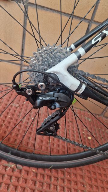 Używany Cannondale Synapse 105 Nuevo 2014 Road & Gravel — zdjęcie 2 z 9