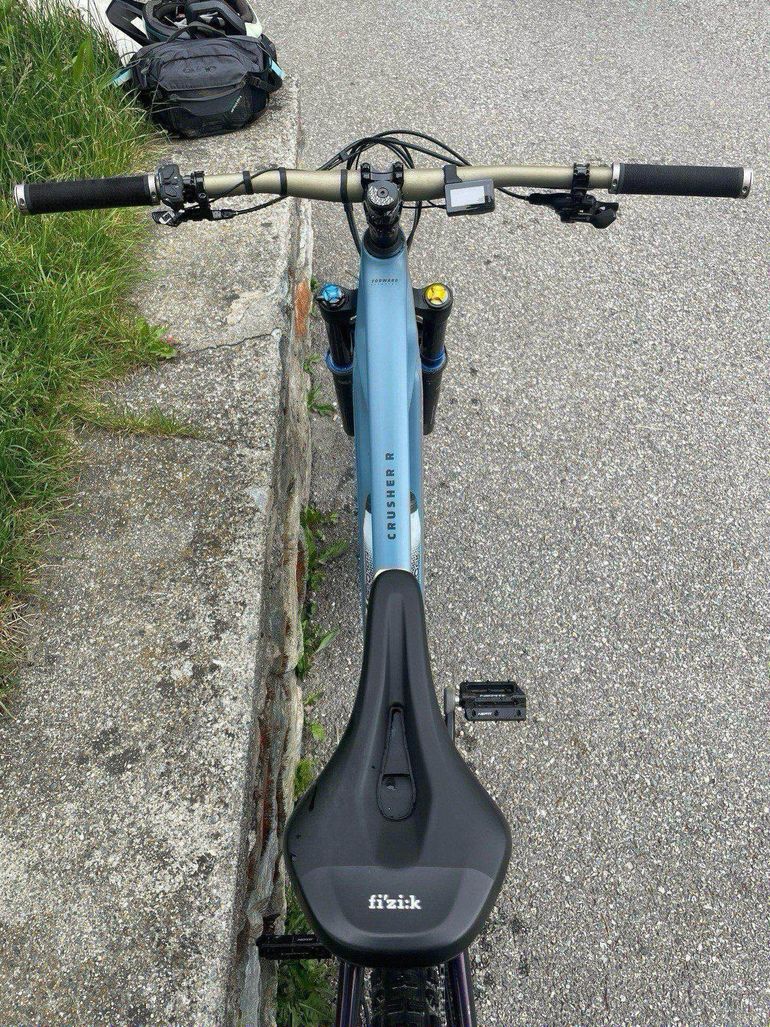 Używany Mondraker CRUSHER R 2024 2024 Mountainbike — zdjęcie 5 z 5
