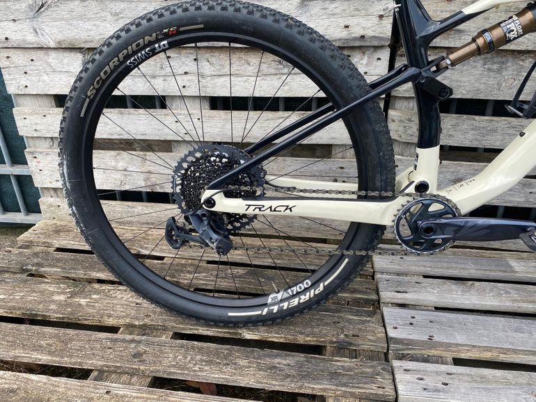 Używany Megamo TRACK 10 2024 2024 Mountainbike — zdjęcie 2 z 7