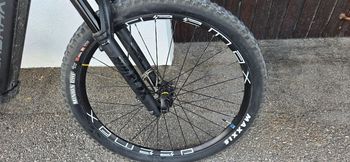 Używany Mondraker CRAFTY R 2024 2024 Mountainbike — zdjęcie 7 z 11