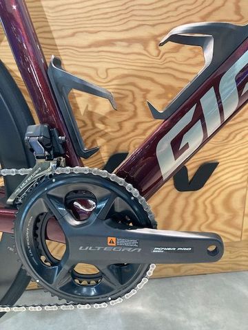 Used Giant Propel Advanced Pro 0 2024 2024 Road & Gravel, Red — image 3 of 7