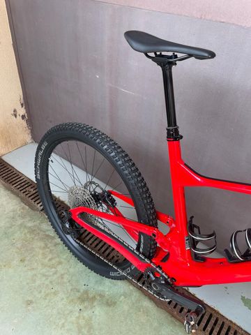 Używany Scott Spark 960 Red 2024 Mountainbike — zdjęcie 10 z 12