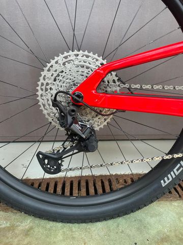 Używany Scott Spark 960 Red 2024 Mountainbike — zdjęcie 7 z 12