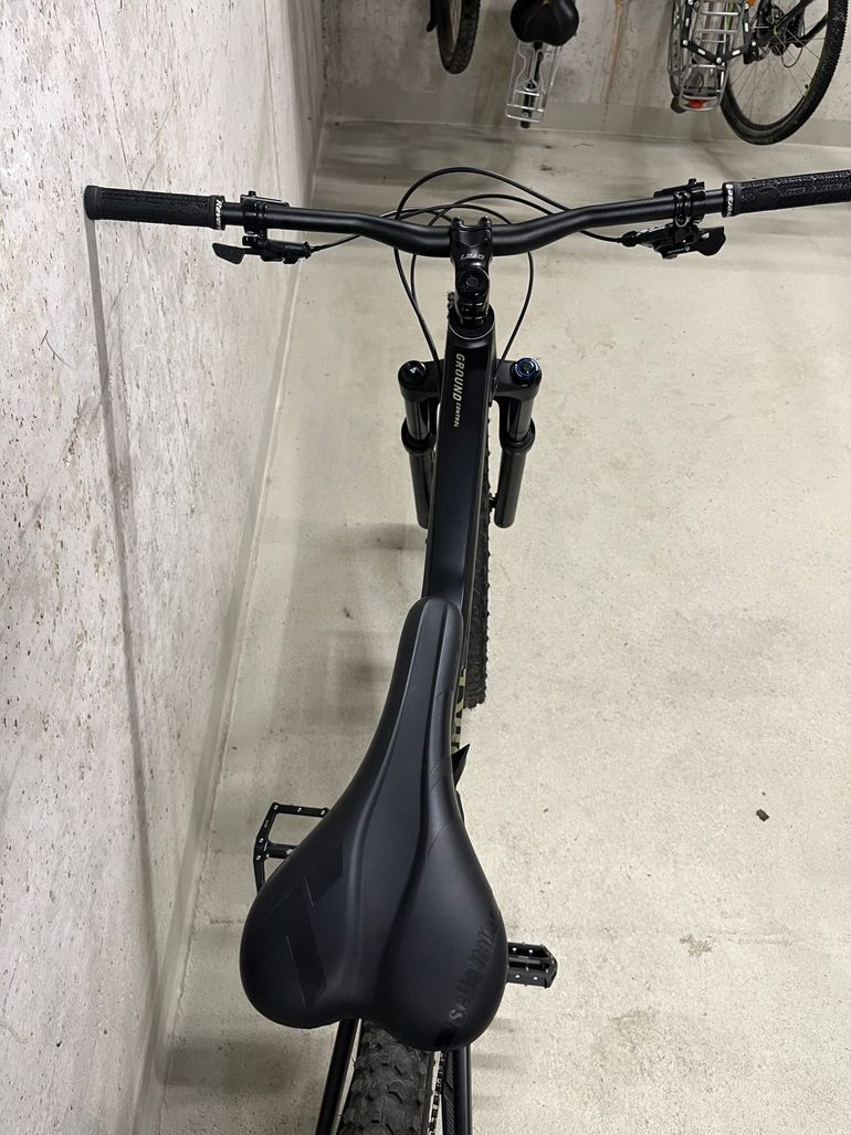 Used Rose GROUND CONTROL 1 2022 2022 Mountainbike, Black, 27.5, 29 — image 2 of 6