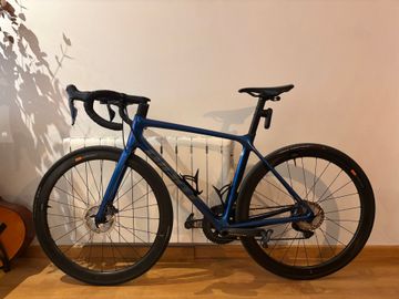 Używany Giant TCR Advanced Pro 1 Disc 2020 2020 Road & Gravel — zdjęcie 1 z 3