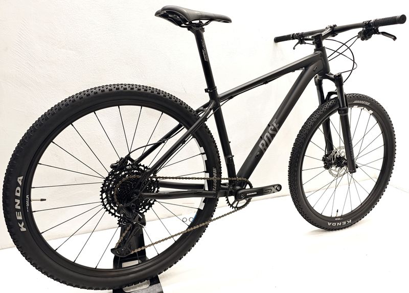Used Rose Count Solo 2 2024 2024 Mountainbike, Black, 27.5, 29 — image 4 of 12