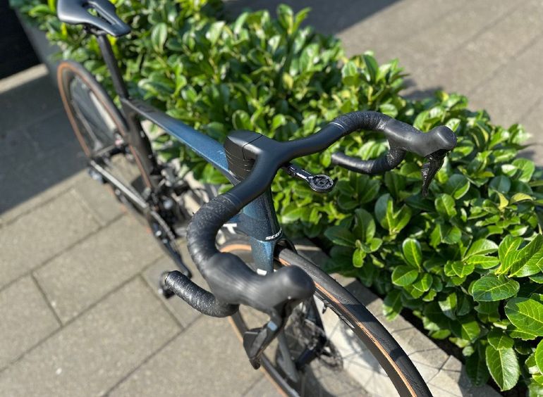 Tweedehands Scott Foil RC Pro 2022 2022 Road & Gravel — afbeelding 2 van 7