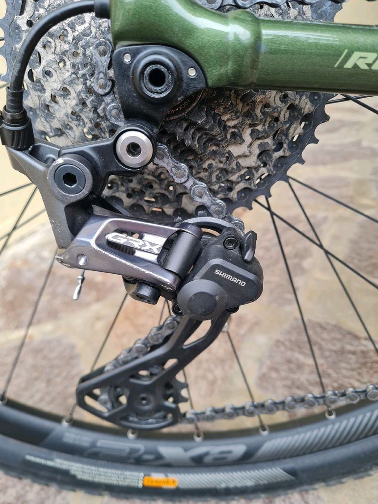 Used Giant Road e+ Shimano GRX 2020 Road & Gravel, Green — image 3 of 9