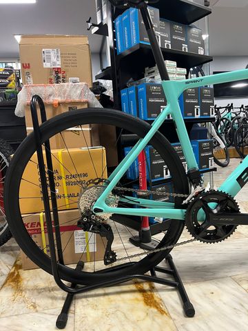 Brugt Bianchi Sprint 105 Di2 2025 2025 Road & Gravel — billede 4 af 8