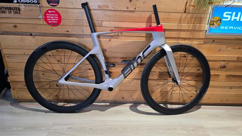 Tweedehands BMC Teammachine R 01 ONE 2024 Frameset 2024 Road & Gravel — afbeelding 1 van 3