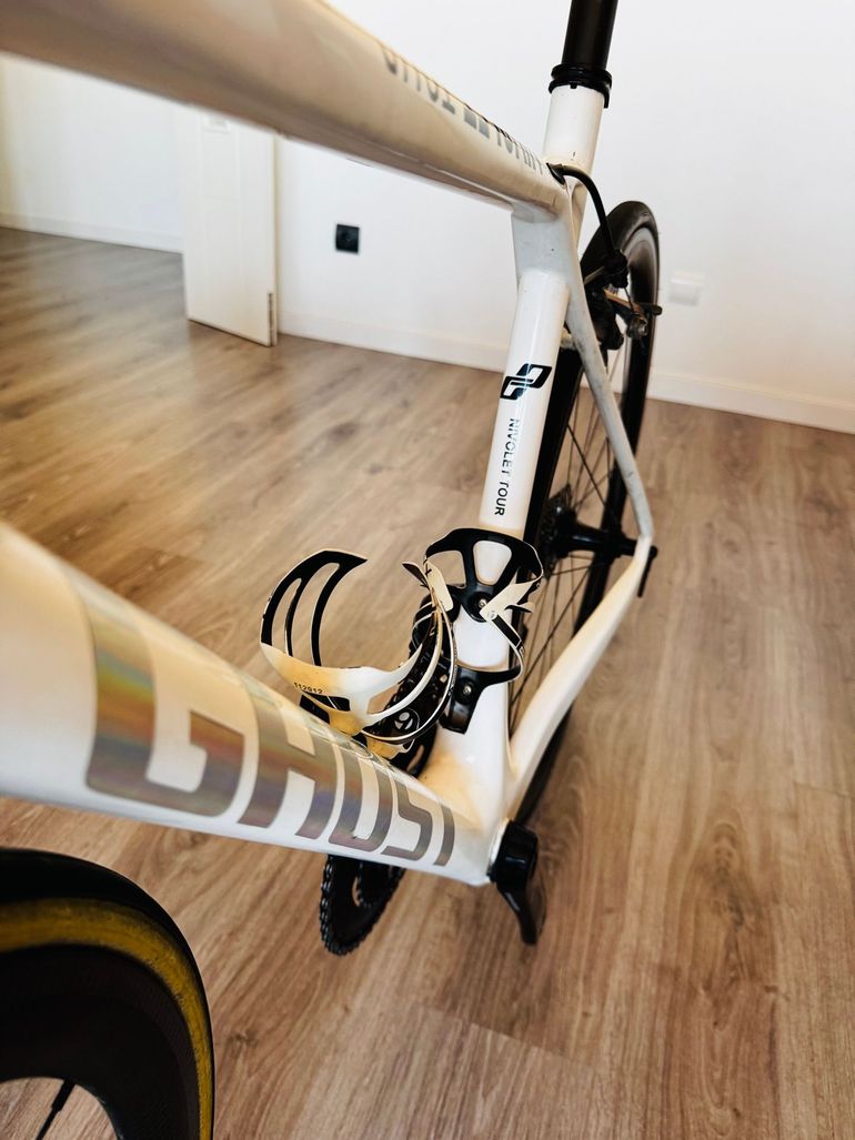 Used Ghost Nivolet 2018 Road & Gravel, White — image 10 of 12