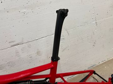 Used Specialized S-Works Epic Frameset 2019 2019 Mountainbike, Red, 29 — image 6 of 9